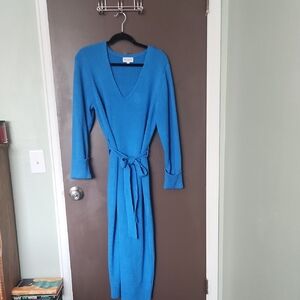 Chic Long Sleeve Blue Sweater Dress
